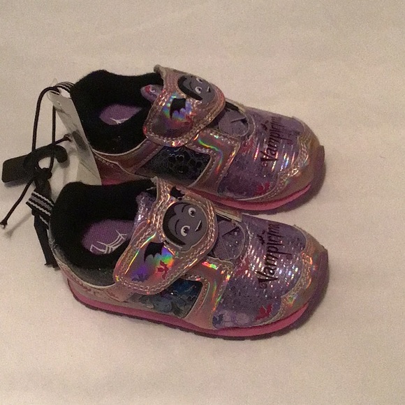 Disney Vampirina Light up athletic Toddler Girl Shoes - Picture 2 of 9
